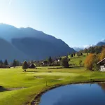 Mansion In Near Lift Hébergement de vacances