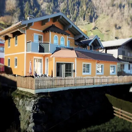 Сasa de vacaciones Luxurious Mansion In Near Skiing Area Goldegg