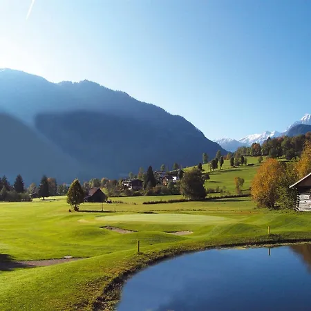 Mansion In Near Lift 別荘